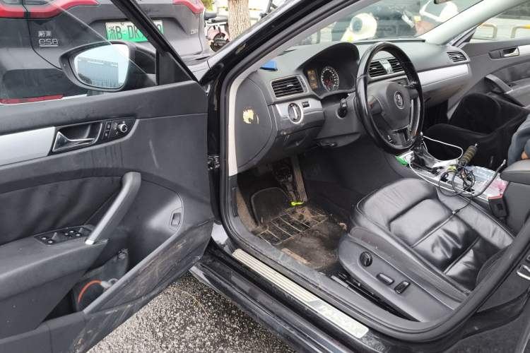 Used Volkswagen Passat 2014 1.8TSI DSG Prestige Navigation Edition