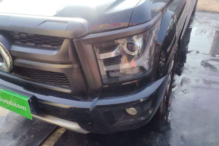 Used Great Wall King Kong Poer 2024 2.0T Automatic 8AT Diesel Two-Wheel-Drive Navigation Edition Flatbed
