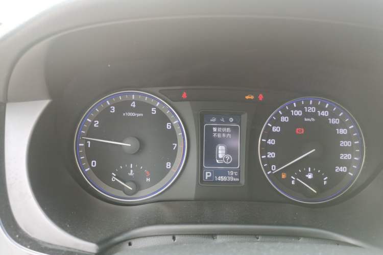 Used Hyundai Mistra 2014 1.8L Automatic Smart GLS Instrument Cluster