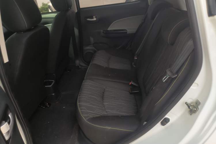 Used CHANGAN OSHAN Benni E-Star 2021 National Edition Xin Yue Version (Fast-Charging Edition) Lithium Iron Phosphate (31.95 kWh) Left Rear Seat