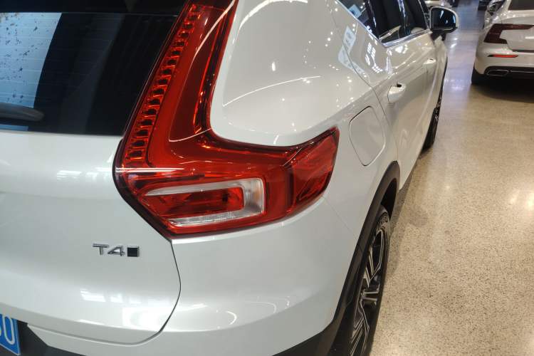 Used Volvo XC40 2022 T4 Four-Wheel Drive Smart & Luxurious Edition
