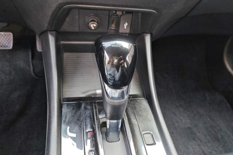 Used Honda Jade 2016 1.8L Automatic Comfort Version 5 Seats