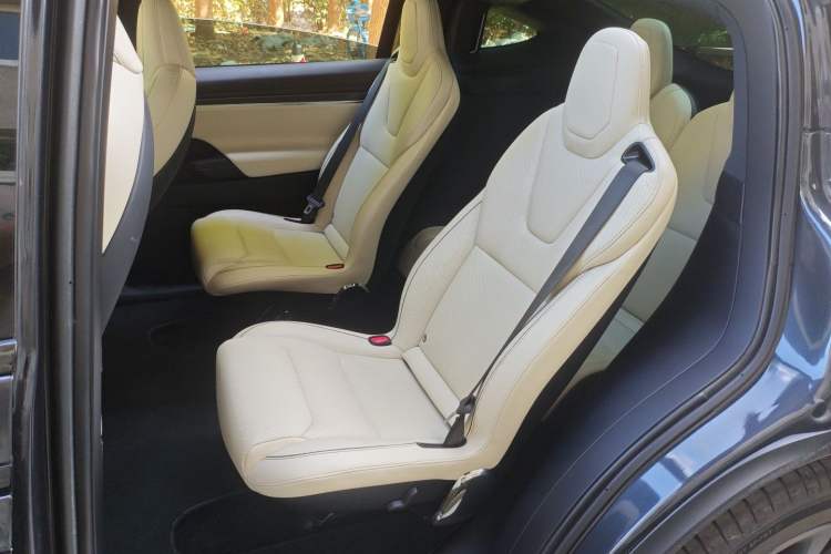 Used Tesla Model X 2023 Three-Motor All-Wheel-Drive Plaid Version