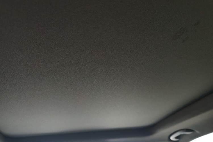 Used Cadillac XT6 2025 2.0T Six-Seater Four-Wheel-Drive Luxury Executive Classic Edition Headliner