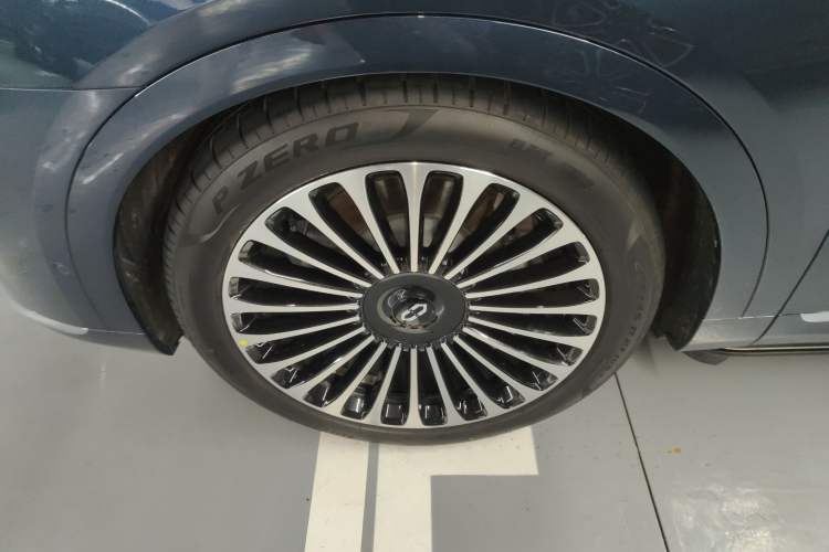 Used Hima AITO M9 2025 Extended-Range Ultra Version 52 kWh 6-Seater