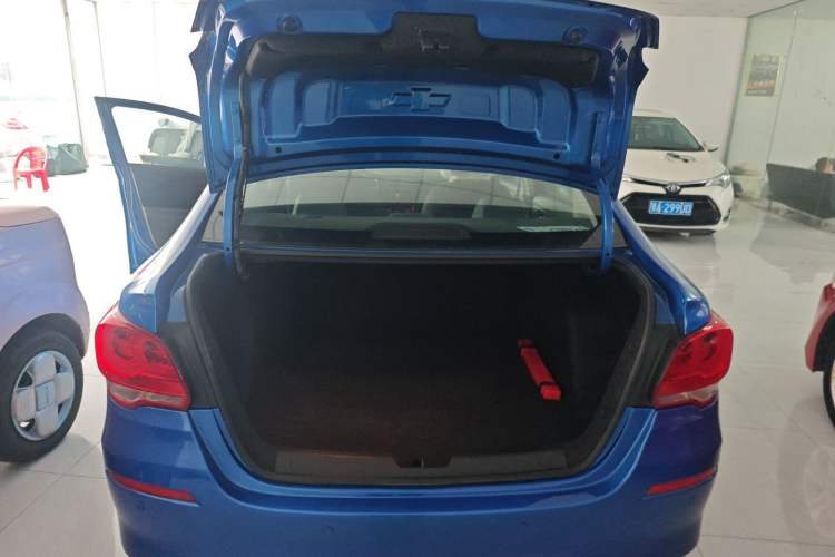 Used Chevrolet Cavalier 2019 320 Automatic Enjoyment with Sunroof
