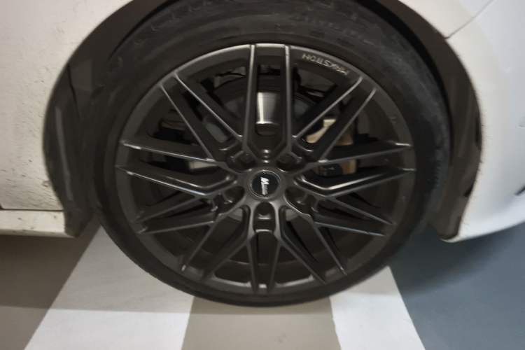 Used Mercedes-Benz CLA 2019 CLA 200 Sport Edition Right Front Wheel Hub