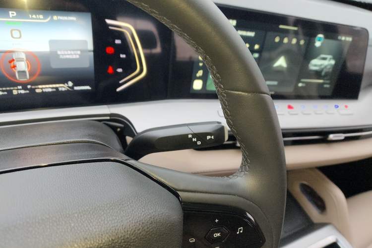 Used Changan Hunter 2024 Knight Edition Flagship Model Dual-Motor All-Wheel Drive Standard Box