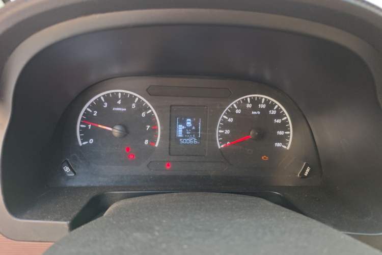 Used FORTHING Lingzhi 2020 M5 1.6L Practical Model