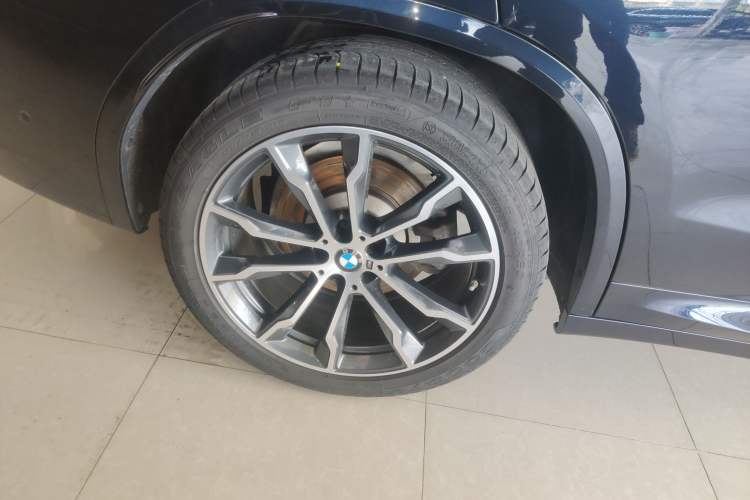 Used BMW X3 2022 Second Facelift xDrive30i Leading Edition M Night Sky Package