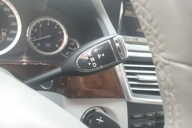 Used Mercedes-Benz E-Class 2012 E 200 L CGI Elegant Model Gear Lever