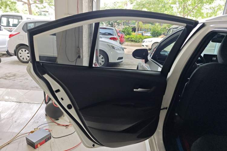 Used Toyota Levin 2023 Smart Electric Hybrid Dual-Engine 1.8L Luxury Edition
