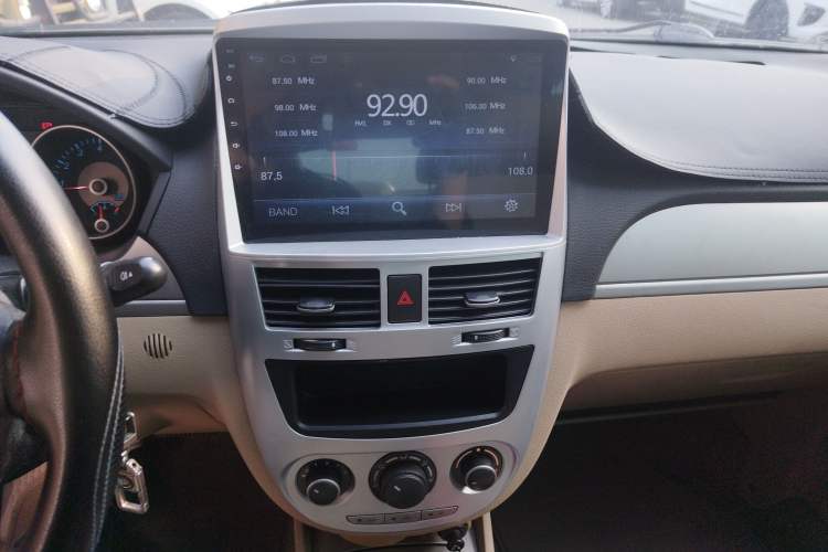 Used Buick Excelle 2013 1.5L Automatic Classic Model Audio And AC Panel