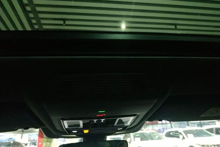 Used Volkswagen Passat 2025 Pro 380TSI Starry Dragon Luxury Edition