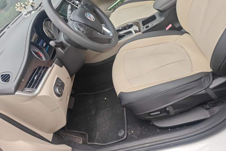 Used Buick Verano 2017 Sedan 15S Automatic Leading Model