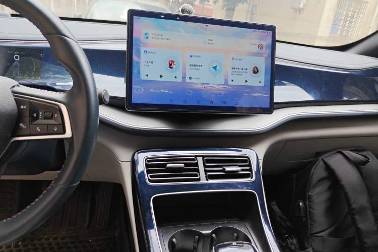 Used BYD Qin PLUS 2021 DM-i 55KM Flagship Model Audio And AC Panel