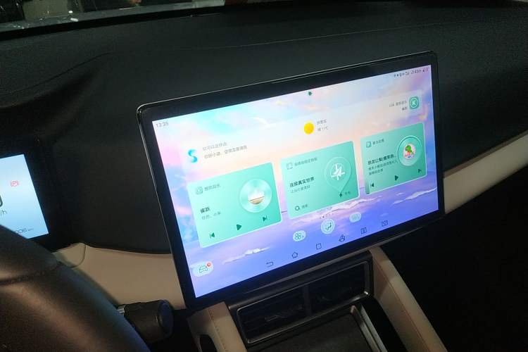 Used BYD Yuan UP 2024 401KM Beyond Edition
