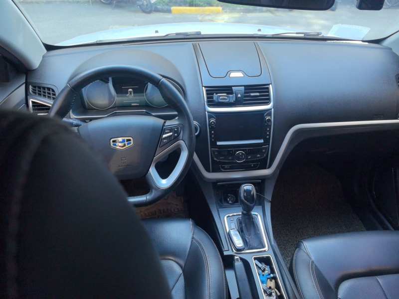 Used Geely Auto Emgrand 2015 Sedan 1.5L CVT Upward Version — 5