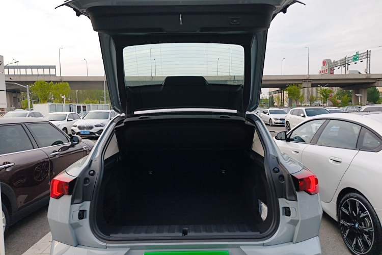 Used BMW X2 2024 sDrive25i M Sport Package Trunk