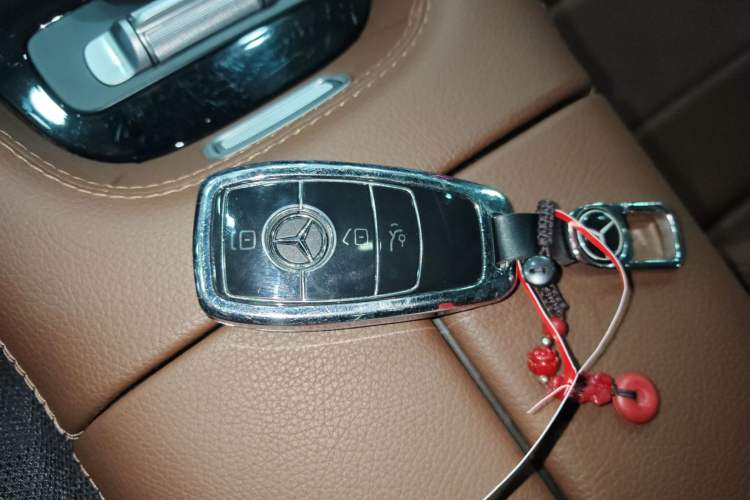 Used Mercedes-Benz GLE 2024 Refreshed GLE 350 4MATIC Stylish Edition
