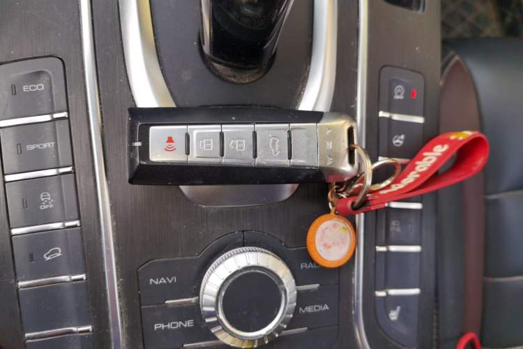 Used Wey VV5 2021 1.5T Two-Wheel Drive Smart Pioneer
