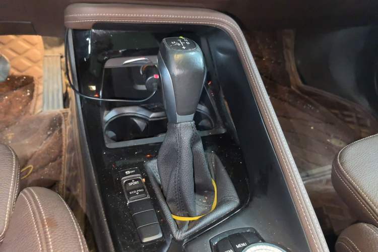 Used BMW X1 2018 sDrive18Li Luxury Model Gear Lever