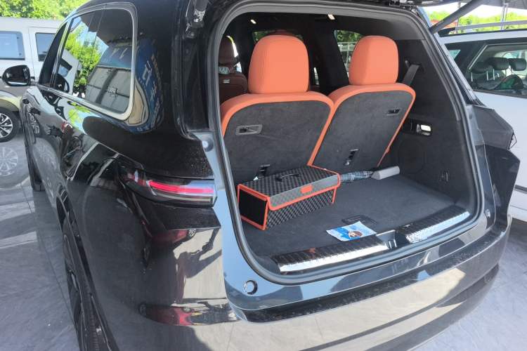 Used Li Auto L9 2022 Max model