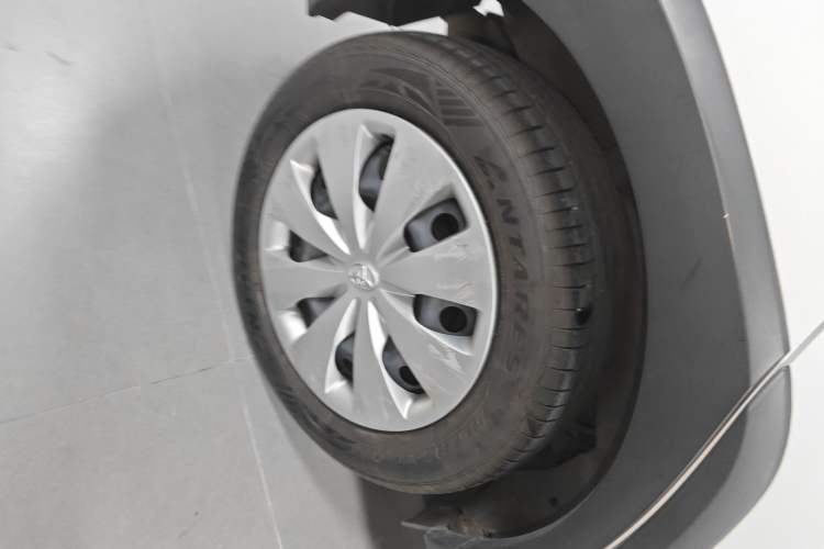 Used Toyota YARiS L Zhi Xuan 2022 X-Trail 1.5L CVT Leading PLUS Edition
