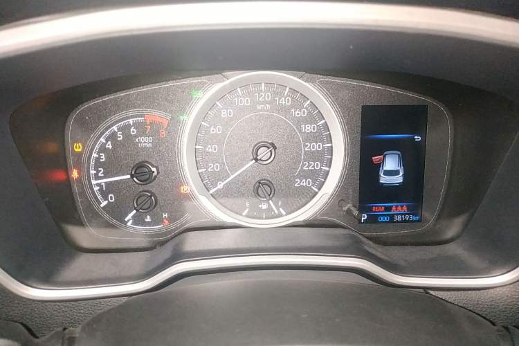 Used Toyota FRONTLANDER 2022 2.0L CVT Luxury PLUS Edition
