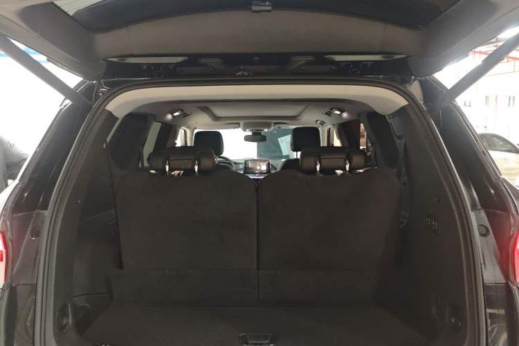 Used Chevrolet Blazer 2020 Redline 650T 7-Seater Ting Edition