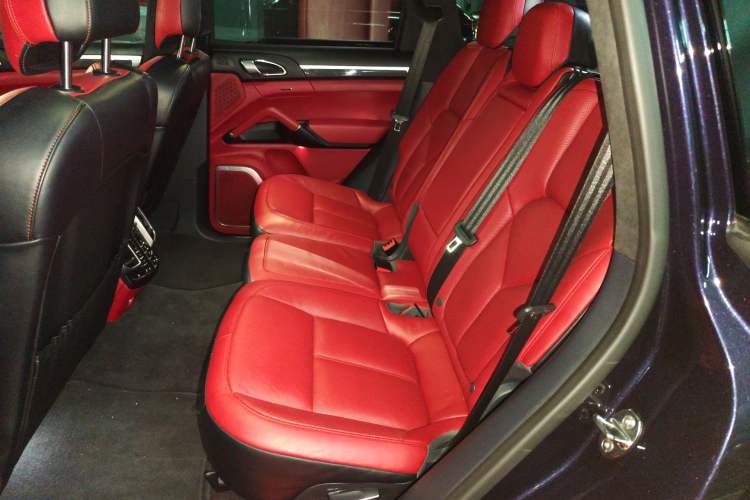 Used Porsche Cayenne 2016 Cayenne GTS 3.6T Left Rear Seat