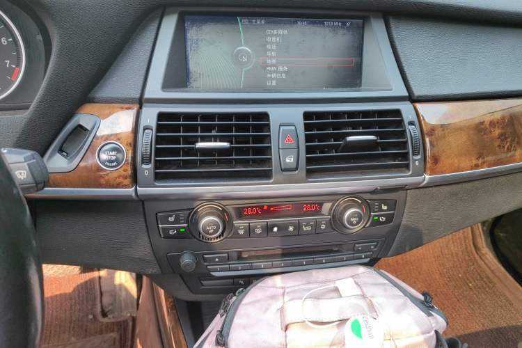 Used BMW X5 2013 xDrive35i Luxury Model
