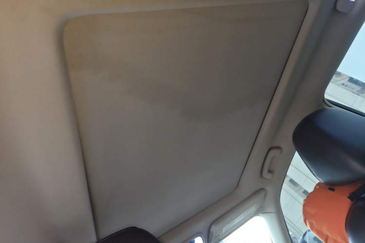 Used Chrysler 300C 2012 3.6L Luxury Edition