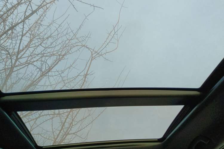 Used Jeep Grand Cherokee 2014 3.0L Comfort Navigation Edition Headliner