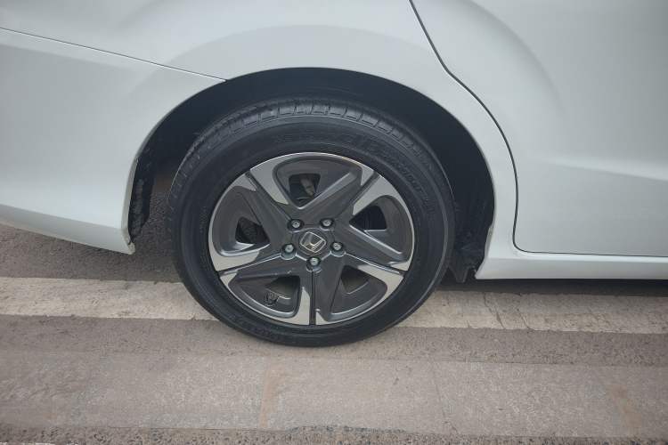 Used Honda Envix 2019 180TURBO CVT Enjoyment Edition China VI Right Rear Wheel Hub