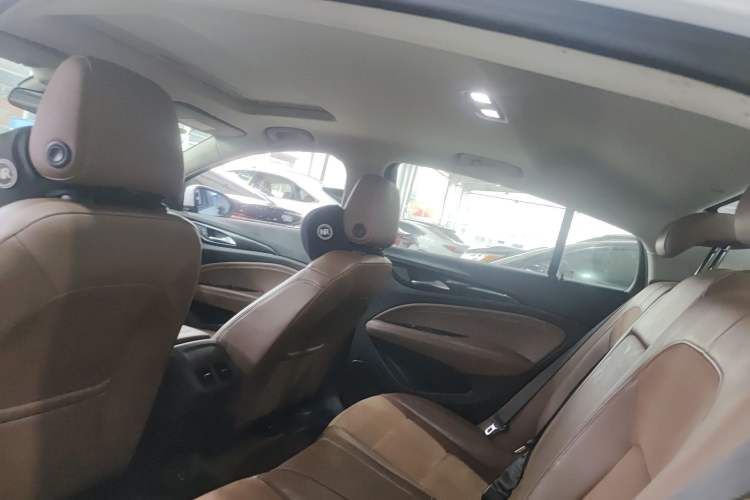 Used Buick Regal 2019 20T Luxury Model China VI Standard