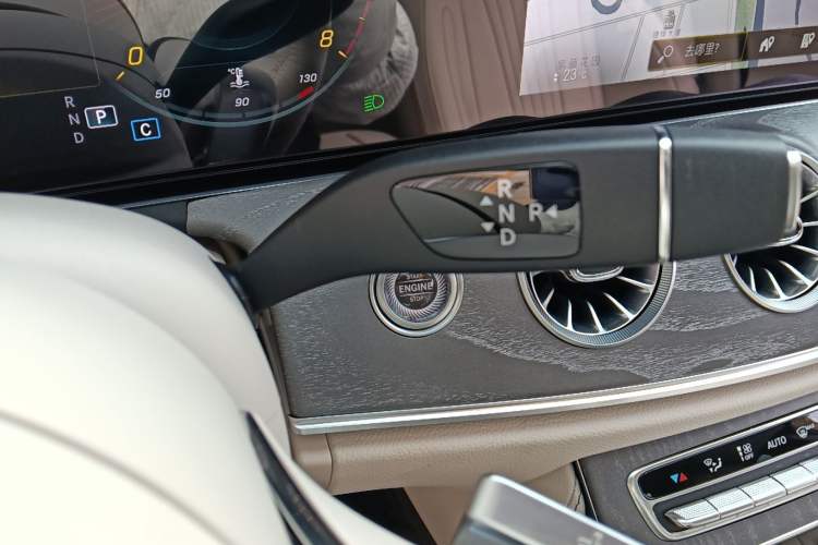 Used Mercedes-Benz CLS 2023-Year Restyled CLS 260