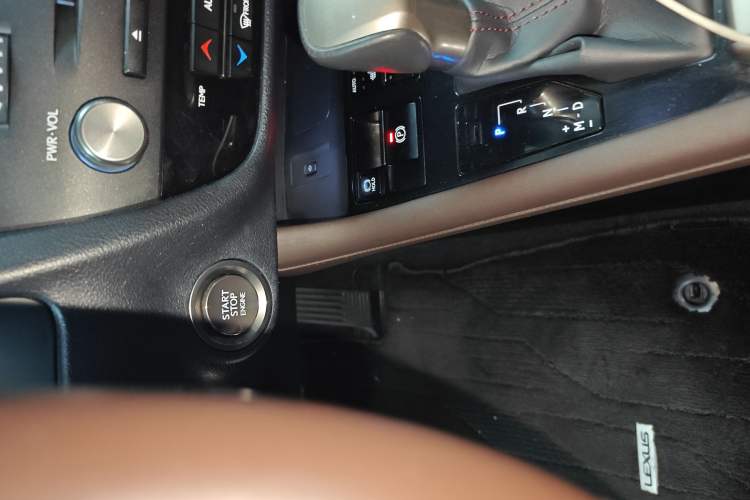 Used Lexus RX 2020 Facelifted 300 4x4 Elegant Edition