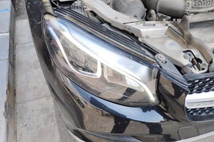 Used Mercedes-Benz GLC 2018 Facelifted GLC 260 4MATIC Dynamic Edition Right Front Headlight