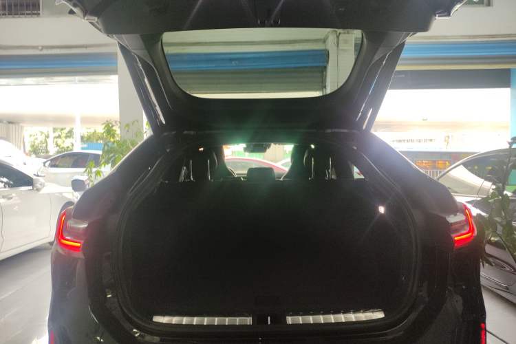 Used Nio EC6 2020 615 km Performance Edition Trunk