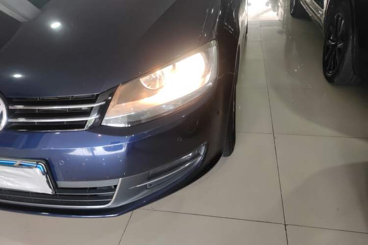 Used Volkswagen Sharan 2013 2.0 TSI Comfort Model
