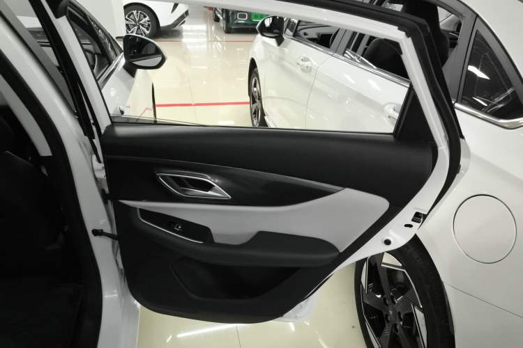 Used BAIC Beijing EU5 PLUS 2023 R500 Premium Edition