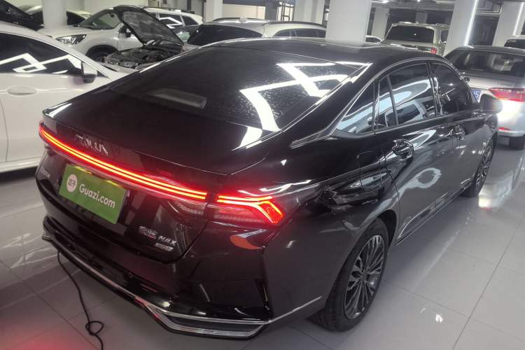 Used Dongfeng Aeolus Yixuan MAX 2021 1.5T Ultra-Stylish Trendsetter Edition