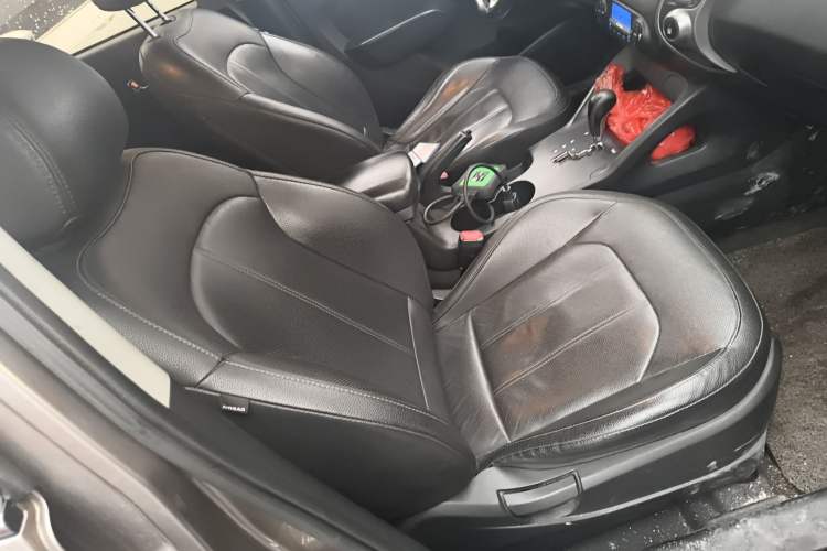 Used Hyundai ix35 2013 2.0L Automatic Two-Wheel Drive Smart GLS China IV Standard