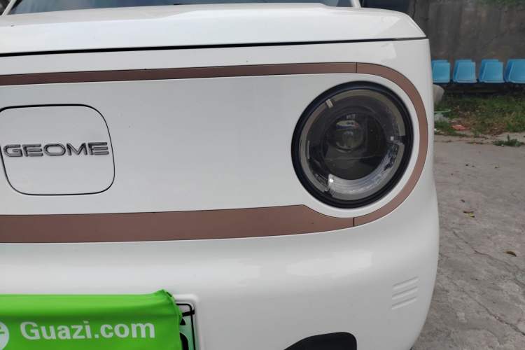 Used Geely Galaxy Panda 2024 Panda Mini 200km Endurance Bear
