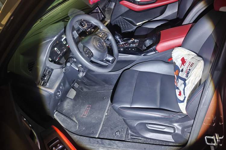 Used MG 5 2022 180 DVVT CVT Youth Luxury Edition