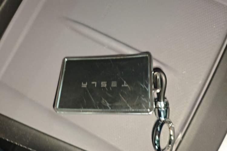 Used Tesla Model 3 2023 Rear-Wheel-Drive Version