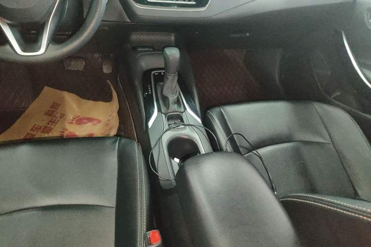 Used Toyota Corolla 2021 Dual-Motor 1.8L E-CVT Elite Edition