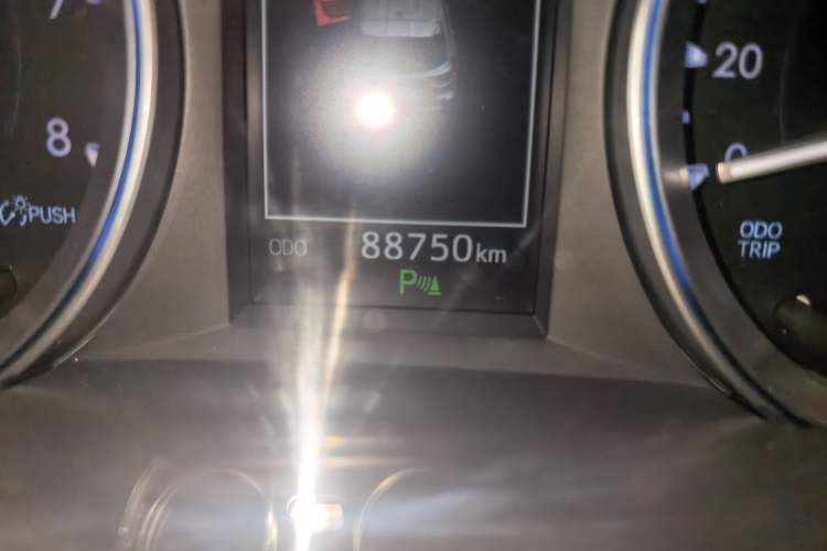 Used Toyota Highlander 2018 2.0T Four-Wheel Drive Luxury Edition 7 Seats China V Emission Standard