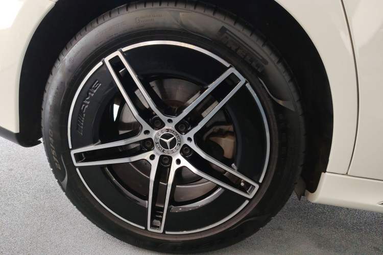 Used Mercedes-Benz E-Class 2024 E 300 L Luxury Sport Model